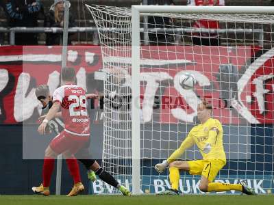 Fotos von FC Würzburger Kickers - Türkgücü München auf sportfotografie.de