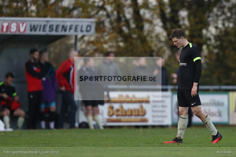 Enttäuscht, Hadern, Fabian Weisenberger, Sportgelände, Wiesenfeld, 06.11.2021, BFV, sport, action, Fussball, Deutschland, November 2021, Saison 2021/2022, Kreisklasse, DJK, FCW, SV-DJK Wombach, FC Wiesenfeld-Halsbach - Bild-ID: 2313338 Enttäuscht, Hadern, Fabian Weisenberger, Sportgelände, Wiesenfeld, 06.11.2021, BFV, sport, action, Fussball, Deutschland, November 2021, Saison 2021/2022, Kreisklasse, DJK, FCW, SV-DJK Wombach, FC Wiesenfeld-Halsbach - Bild-ID: 2313338