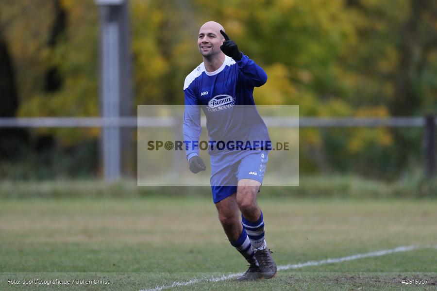 Torjubel, Stefan Matreux, Sportgelände, Karlstadt, 07.11.2021, BFV, sport, action, Fussball, Deutschland, November 2021, Saison 2021/2022, A-Klasse Würzburg, SVT, FVK, SV Trennfeld, FV Karlstadt II - Bild-ID: 2313507 Torjubel, Stefan Matreux, Sportgelände, Karlstadt, 07.11.2021, BFV, sport, action, Fussball, Deutschland, November 2021, Saison 2021/2022, A-Klasse Würzburg, SVT, FVK, SV Trennfeld, FV Karlstadt II - Bild-ID: 2313507