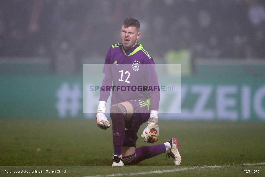Torwart, Luca Philipp, WIRmachenDRUCK Arena, Großaspach, 12.11.2021, DFB, Under 21, UEFA, sport, action, Fussball, November 2021, Saison 2021/2022, POL, GER, EM-Qualifikation, U21, Poland, Germany, Polen, Deutschland - Bild-ID: 2314073