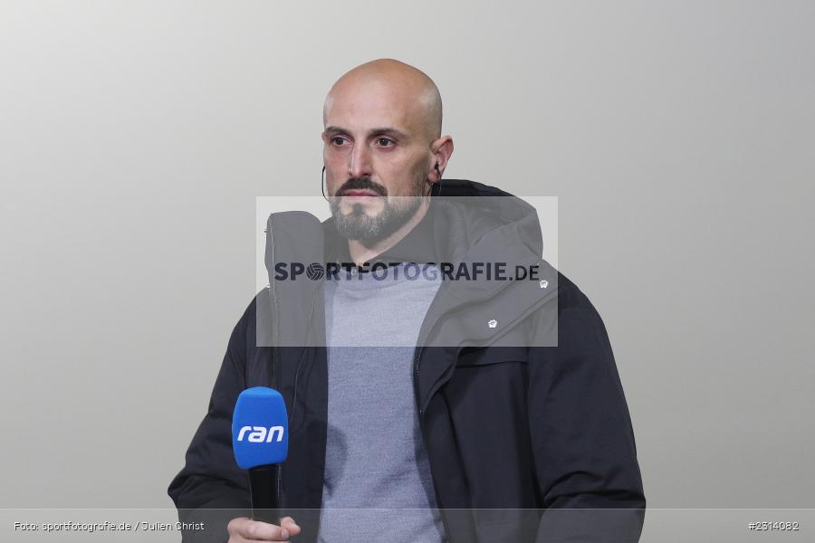 Nebel, Interview, Trainer, Antonio Di Salvo, WIRmachenDRUCK Arena, Großaspach, 12.11.2021, DFB, Under 21, UEFA, sport, action, Fussball, November 2021, Saison 2021/2022, POL, GER, EM-Qualifikation, U21, Poland, Germany, Polen, Deutschland - Bild-ID: 2314082