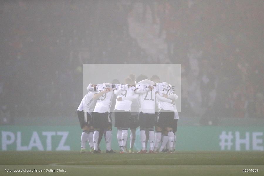 Mannschaftskreis, WIRmachenDRUCK Arena, Großaspach, 12.11.2021, DFB, Under 21, UEFA, sport, action, Fussball, November 2021, Saison 2021/2022, POL, GER, EM-Qualifikation, U21, Poland, Germany, Polen, Deutschland - Bild-ID: 2314089 Mannschaftskreis, WIRmachenDRUCK Arena, Großaspach, 12.11.2021, DFB, Under 21, UEFA, sport, action, Fussball, November 2021, Saison 2021/2022, POL, GER, EM-Qualifikation, U21, Poland, Germany, Polen, Deutschland - Bild-ID: 2314089