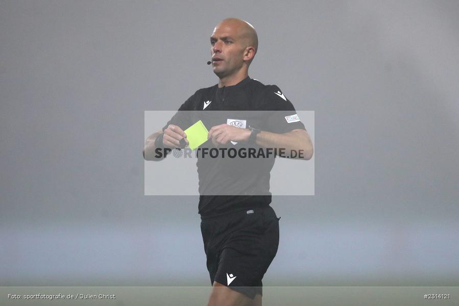 Schiedsrichter, Gelbe Karte, Luis Godinho, WIRmachenDRUCK Arena, Großaspach, 12.11.2021, DFB, Under 21, UEFA, sport, action, Fussball, November 2021, Saison 2021/2022, POL, GER, EM-Qualifikation, U21, Poland, Germany, Polen, Deutschland - Bild-ID: 2314121 Schiedsrichter, Gelbe Karte, Luis Godinho, WIRmachenDRUCK Arena, Großaspach, 12.11.2021, DFB, Under 21, UEFA, sport, action, Fussball, November 2021, Saison 2021/2022, POL, GER, EM-Qualifikation, U21, Poland, Germany, Polen, Deutschland - Bild-ID: 2314121