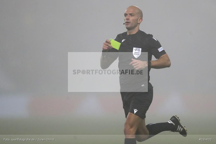 Schiedsrichter, Gelbe Karte, Luis Godinho, WIRmachenDRUCK Arena, Großaspach, 12.11.2021, DFB, Under 21, UEFA, sport, action, Fussball, November 2021, Saison 2021/2022, POL, GER, EM-Qualifikation, U21, Poland, Germany, Polen, Deutschland - Bild-ID: 2314122 Schiedsrichter, Gelbe Karte, Luis Godinho, WIRmachenDRUCK Arena, Großaspach, 12.11.2021, DFB, Under 21, UEFA, sport, action, Fussball, November 2021, Saison 2021/2022, POL, GER, EM-Qualifikation, U21, Poland, Germany, Polen, Deutschland - Bild-ID: 2314122