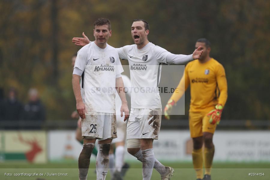 Hände, Arme, gestikuliert, Maurice Kübert, Sportgelände in der Au, Karlburg, 13.11.2021, sport, action, Fussball, November 2021, Saison 2021/2022, BFV, Bayernliga Nord, TSV Abtswind, TSV Karlburg - Bild-ID: 2314154