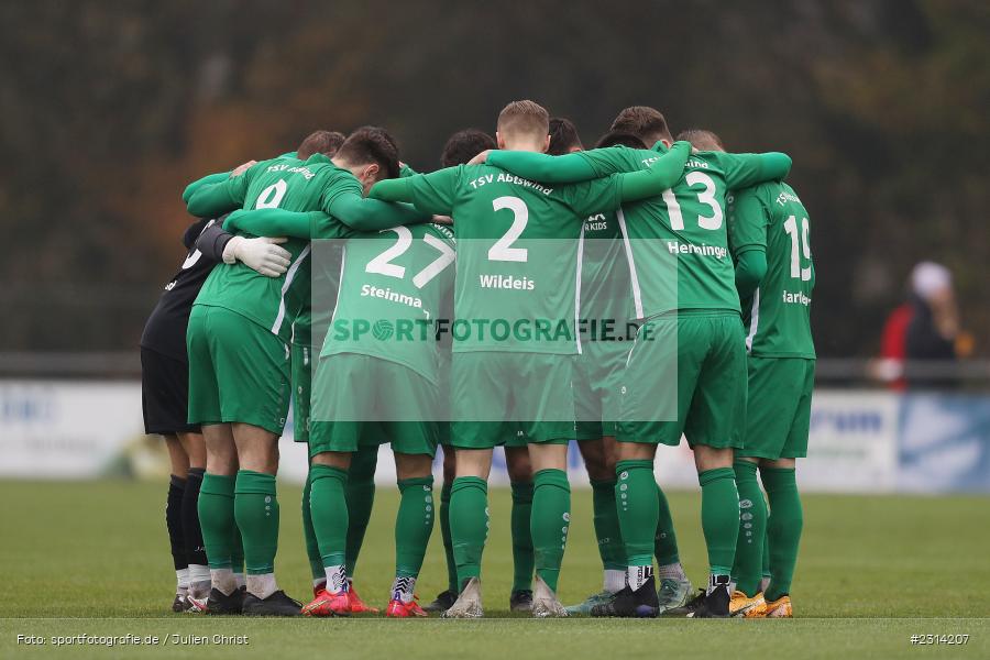Mannschaftskreis, Sportgelände in der Au, Karlburg, 13.11.2021, sport, action, Fussball, November 2021, Saison 2021/2022, BFV, Bayernliga Nord, TSV Abtswind, TSV Karlburg - Bild-ID: 2314207 Mannschaftskreis, Sportgelände in der Au, Karlburg, 13.11.2021, sport, action, Fussball, November 2021, Saison 2021/2022, BFV, Bayernliga Nord, TSV Abtswind, TSV Karlburg - Bild-ID: 2314207