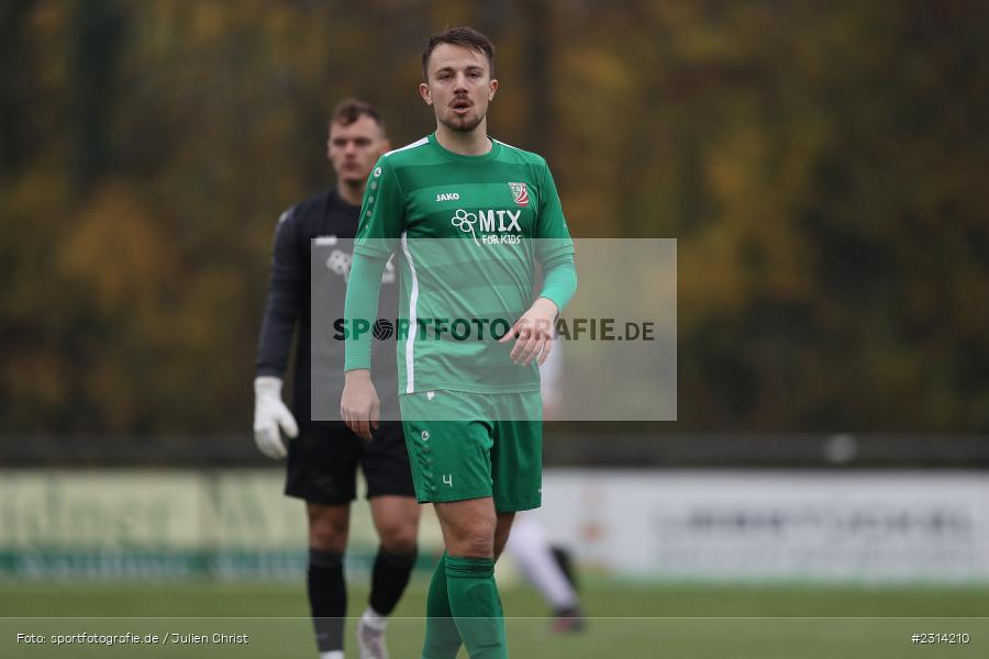 Alex Beier, Sportgelände in der Au, Karlburg, 13.11.2021, sport, action, Fussball, November 2021, Saison 2021/2022, BFV, Bayernliga Nord, TSV Abtswind, TSV Karlburg - Bild-ID: 2314210