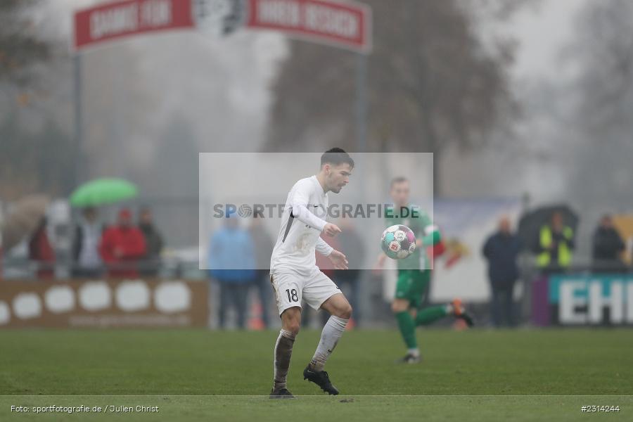 Jan Wabnitz, Sportgelände in der Au, Karlburg, 13.11.2021, sport, action, Fussball, November 2021, Saison 2021/2022, BFV, Bayernliga Nord, TSV Abtswind, TSV Karlburg - Bild-ID: 2314244