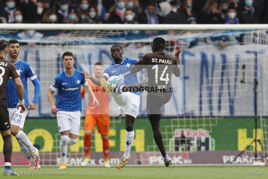 Braydon Manu, Merck-Stadion am Böllenfalltor, Darmstadt, 20.11.2021, DFL, sport, action, Fussball, November 2021, Saison 2021/2022, 2. Bundesliga, FCSP, SVD, FC St. Pauli, SV Darmstadt 98 - Bild-ID: 2314689 Braydon Manu, Merck-Stadion am Böllenfalltor, Darmstadt, 20.11.2021, DFL, sport, action, Fussball, November 2021, Saison 2021/2022, 2. Bundesliga, FCSP, SVD, FC St. Pauli, SV Darmstadt 98 - Bild-ID: 2314689