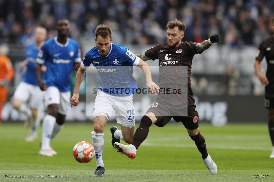Matthias Bader, Merck-Stadion am Böllenfalltor, Darmstadt, 20.11.2021, DFL, sport, action, Fussball, November 2021, Saison 2021/2022, 2. Bundesliga, FCSP, SVD, FC St. Pauli, SV Darmstadt 98 - Bild-ID: 2314707 Matthias Bader, Merck-Stadion am Böllenfalltor, Darmstadt, 20.11.2021, DFL, sport, action, Fussball, November 2021, Saison 2021/2022, 2. Bundesliga, FCSP, SVD, FC St. Pauli, SV Darmstadt 98 - Bild-ID: 2314707