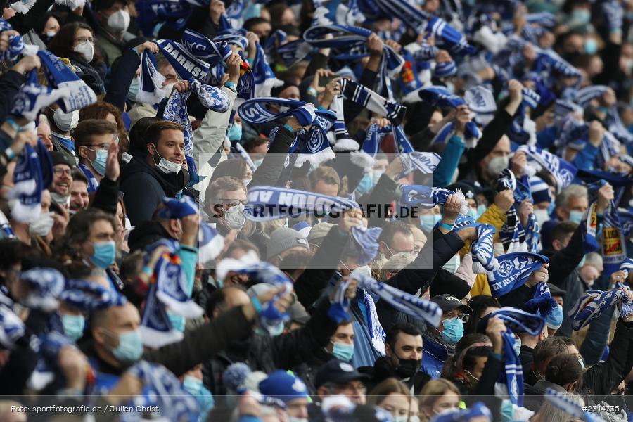 Fans, Merck-Stadion am Böllenfalltor, Darmstadt, 20.11.2021, DFL, sport, action, Fussball, November 2021, Saison 2021/2022, 2. Bundesliga, FCSP, SVD, FC St. Pauli, SV Darmstadt 98 - Bild-ID: 2314735