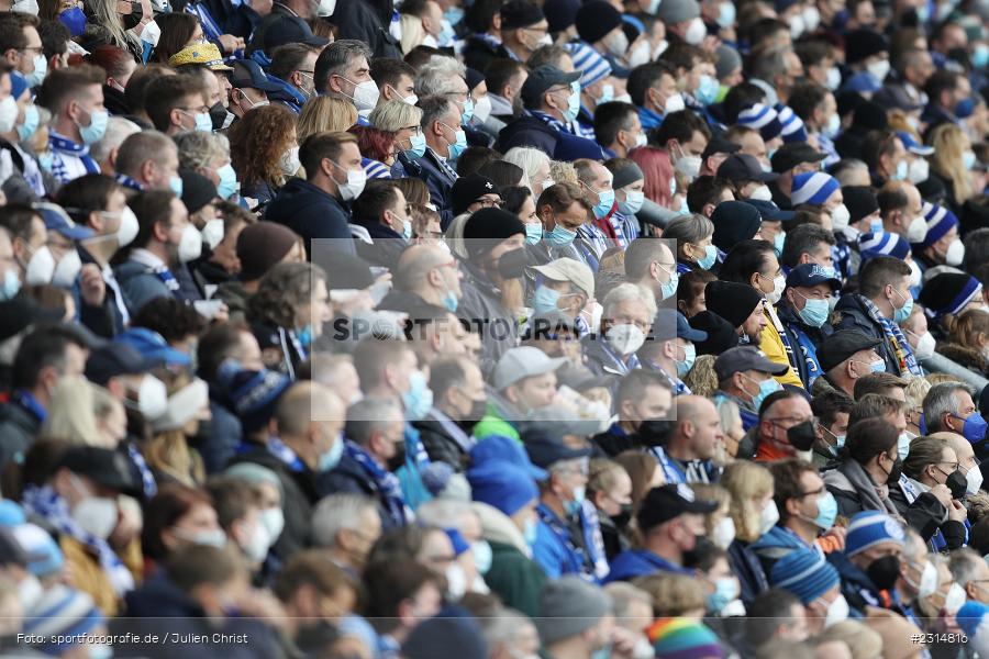 Fans, Merck-Stadion am Böllenfalltor, Darmstadt, 20.11.2021, DFL, sport, action, Fussball, November 2021, Saison 2021/2022, 2. Bundesliga, FCSP, SVD, FC St. Pauli, SV Darmstadt 98 - Bild-ID: 2314816 Fans, Merck-Stadion am Böllenfalltor, Darmstadt, 20.11.2021, DFL, sport, action, Fussball, November 2021, Saison 2021/2022, 2. Bundesliga, FCSP, SVD, FC St. Pauli, SV Darmstadt 98 - Bild-ID: 2314816