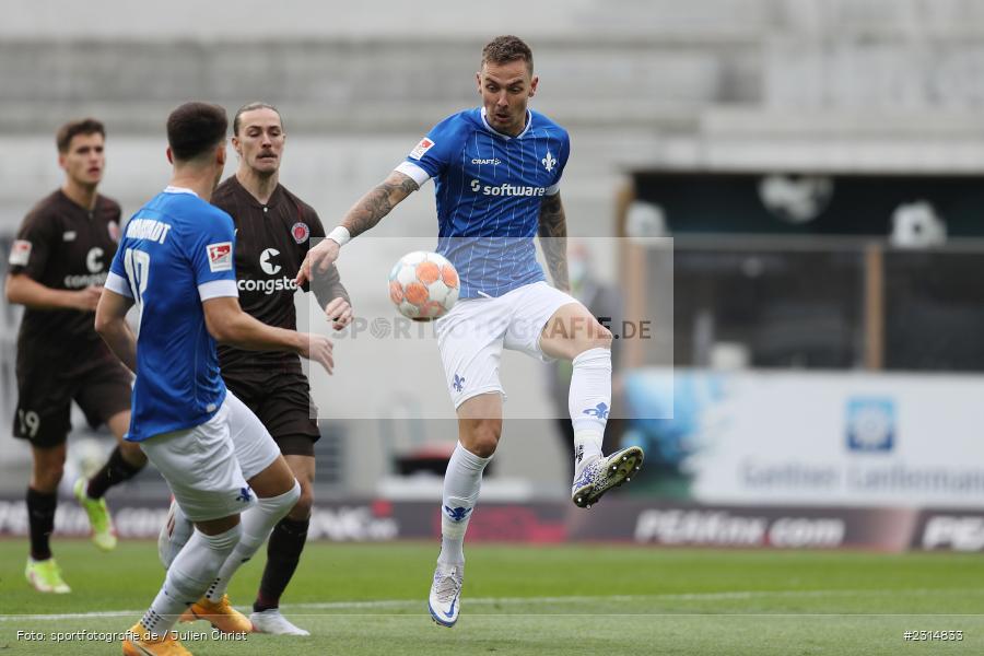 Phillip Tietz, Merck-Stadion am Böllenfalltor, Darmstadt, 20.11.2021, DFL, sport, action, Fussball, November 2021, Saison 2021/2022, 2. Bundesliga, FCSP, SVD, FC St. Pauli, SV Darmstadt 98 - Bild-ID: 2314833