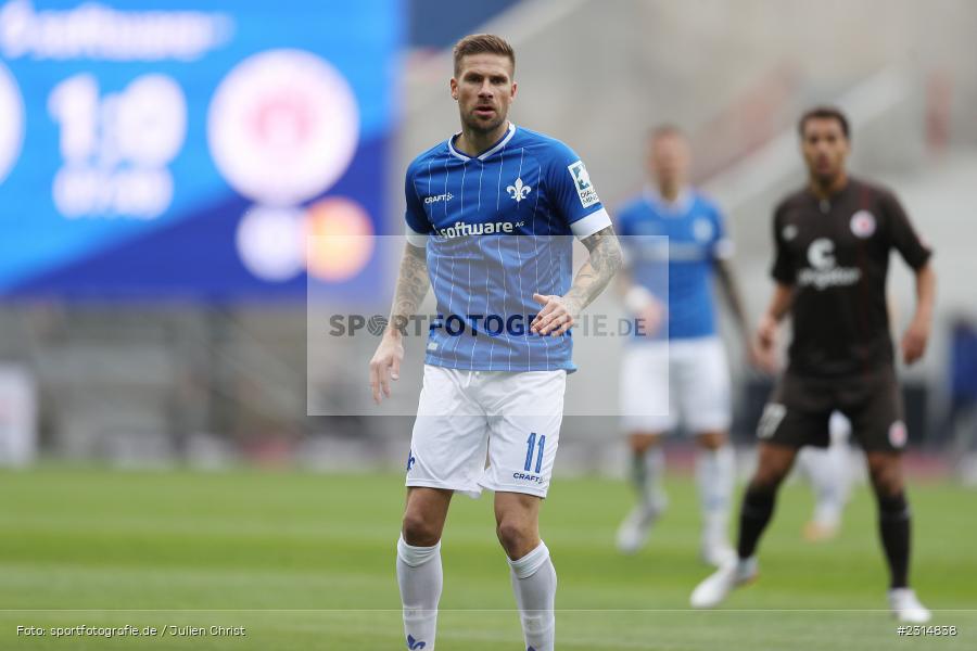 Tobias Kempe, Merck-Stadion am Böllenfalltor, Darmstadt, 20.11.2021, DFL, sport, action, Fussball, November 2021, Saison 2021/2022, 2. Bundesliga, FCSP, SVD, FC St. Pauli, SV Darmstadt 98 - Bild-ID: 2314838 Tobias Kempe, Merck-Stadion am Böllenfalltor, Darmstadt, 20.11.2021, DFL, sport, action, Fussball, November 2021, Saison 2021/2022, 2. Bundesliga, FCSP, SVD, FC St. Pauli, SV Darmstadt 98 - Bild-ID: 2314838