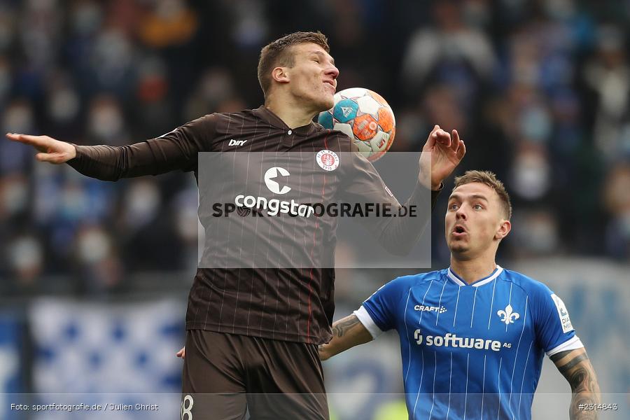 Jakov Medić, Merck-Stadion am Böllenfalltor, Darmstadt, 20.11.2021, DFL, sport, action, Fussball, November 2021, Saison 2021/2022, 2. Bundesliga, FCSP, SVD, FC St. Pauli, SV Darmstadt 98 - Bild-ID: 2314843