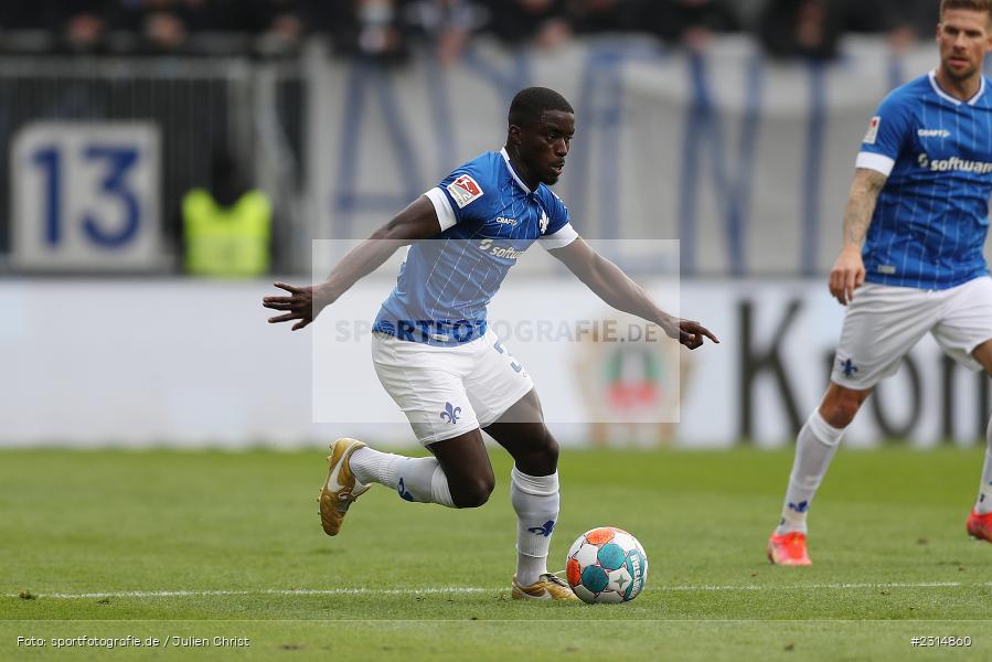 Braydon Manu, Merck-Stadion am Böllenfalltor, Darmstadt, 20.11.2021, DFL, sport, action, Fussball, November 2021, Saison 2021/2022, 2. Bundesliga, FCSP, SVD, FC St. Pauli, SV Darmstadt 98 - Bild-ID: 2314860