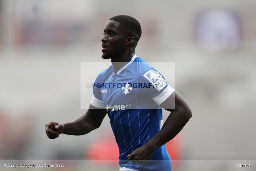 Braydon Manu, Merck-Stadion am Böllenfalltor, Darmstadt, 20.11.2021, DFL, sport, action, Fussball, November 2021, Saison 2021/2022, 2. Bundesliga, FCSP, SVD, FC St. Pauli, SV Darmstadt 98 - Bild-ID: 2314868 Braydon Manu, Merck-Stadion am Böllenfalltor, Darmstadt, 20.11.2021, DFL, sport, action, Fussball, November 2021, Saison 2021/2022, 2. Bundesliga, FCSP, SVD, FC St. Pauli, SV Darmstadt 98 - Bild-ID: 2314868