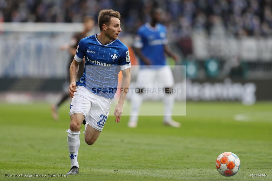 Matthias Bader, Merck-Stadion am Böllenfalltor, Darmstadt, 20.11.2021, DFL, sport, action, Fussball, November 2021, Saison 2021/2022, 2. Bundesliga, FCSP, SVD, FC St. Pauli, SV Darmstadt 98 - Bild-ID: 2314890 Matthias Bader, Merck-Stadion am Böllenfalltor, Darmstadt, 20.11.2021, DFL, sport, action, Fussball, November 2021, Saison 2021/2022, 2. Bundesliga, FCSP, SVD, FC St. Pauli, SV Darmstadt 98 - Bild-ID: 2314890