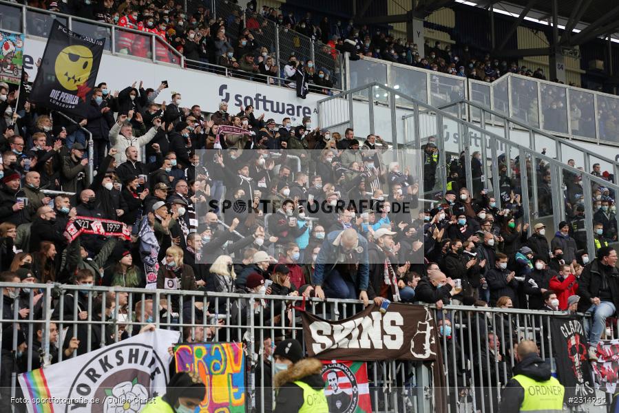 Fans, Merck-Stadion am Böllenfalltor, Darmstadt, 20.11.2021, DFL, sport, action, Fussball, November 2021, Saison 2021/2022, 2. Bundesliga, FCSP, SVD, FC St. Pauli, SV Darmstadt 98 - Bild-ID: 2314955 Fans, Merck-Stadion am Böllenfalltor, Darmstadt, 20.11.2021, DFL, sport, action, Fussball, November 2021, Saison 2021/2022, 2. Bundesliga, FCSP, SVD, FC St. Pauli, SV Darmstadt 98 - Bild-ID: 2314955