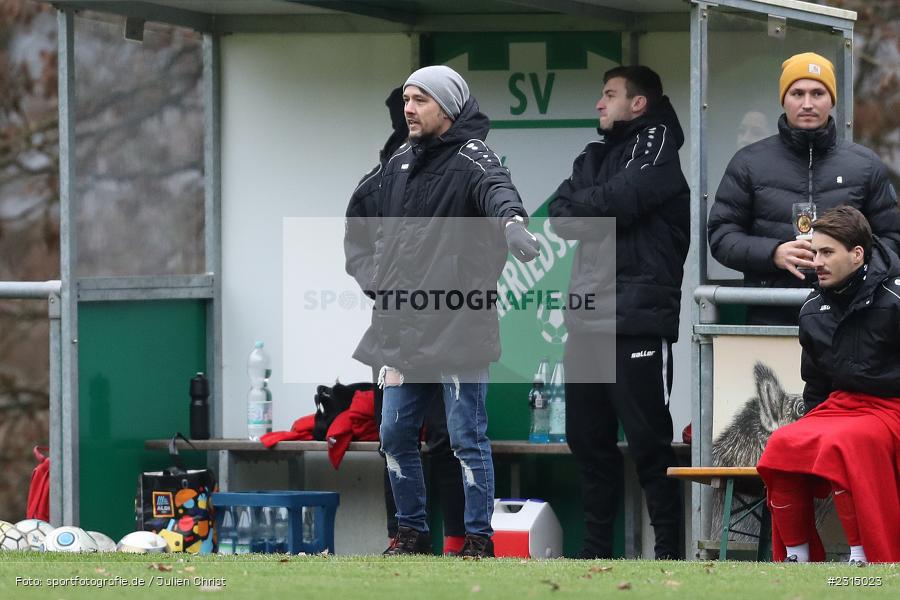 Hände, Arme, gestikuliert, Jens Fromm, Sportplatz, Seifriedsburg, 21.11.2021, BFV, sport, action, Fussball, November 2021, Saison 2021/2022, Bezirksliga Unterfranken West, BZL, TSV, FVGS, TSV Uettingen, FV Gemünden/Seifriedsburg - Bild-ID: 2315023 Hände, Arme, gestikuliert, Jens Fromm, Sportplatz, Seifriedsburg, 21.11.2021, BFV, sport, action, Fussball, November 2021, Saison 2021/2022, Bezirksliga Unterfranken West, BZL, TSV, FVGS, TSV Uettingen, FV Gemünden/Seifriedsburg - Bild-ID: 2315023