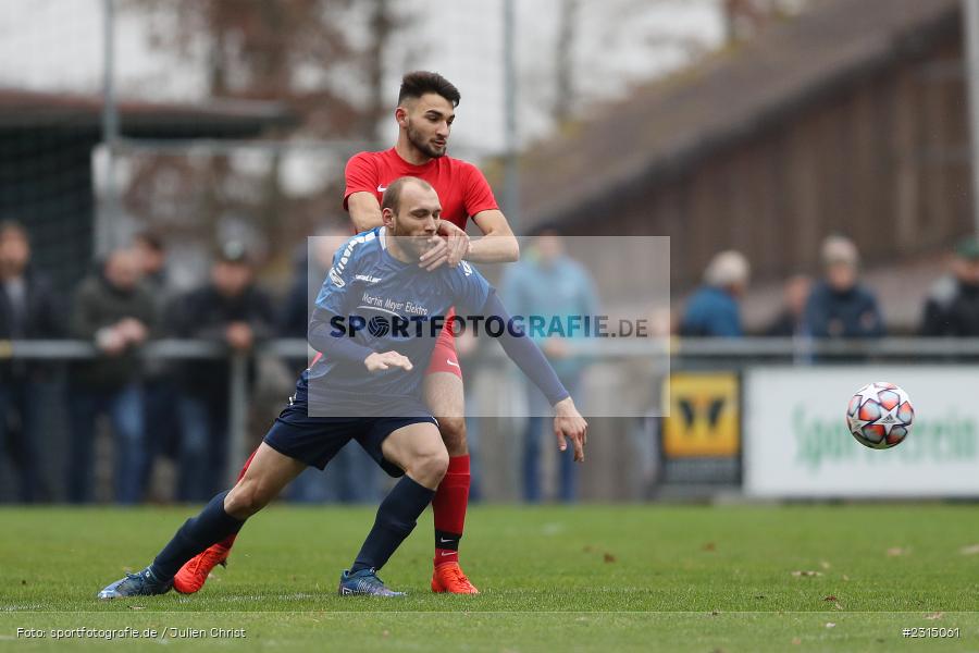 Foul, Dominik Broll, Sportplatz, Seifriedsburg, 21.11.2021, BFV, sport, action, Fussball, November 2021, Saison 2021/2022, Bezirksliga Unterfranken West, BZL, TSV, FVGS, TSV Uettingen, FV Gemünden/Seifriedsburg - Bild-ID: 2315061