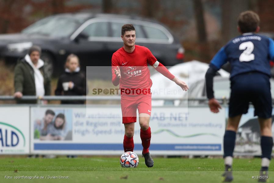 Lukas Lutz, Sportplatz, Seifriedsburg, 21.11.2021, BFV, sport, action, Fussball, November 2021, Saison 2021/2022, Bezirksliga Unterfranken West, BZL, TSV, FVGS, TSV Uettingen, FV Gemünden/Seifriedsburg - Bild-ID: 2315079 Lukas Lutz, Sportplatz, Seifriedsburg, 21.11.2021, BFV, sport, action, Fussball, November 2021, Saison 2021/2022, Bezirksliga Unterfranken West, BZL, TSV, FVGS, TSV Uettingen, FV Gemünden/Seifriedsburg - Bild-ID: 2315079