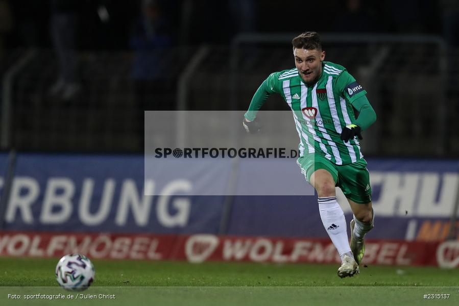 Amar Suljic, Willy-Sachs-Stadion, Schweinfurt, 23.11.2021, BFV, sport, action, Fussball, November 2021, Saison 2021/2022, 4. Liga, Regionalliga Bayern, SGF, FCS, SpVgg Greuther Fürth II, 1. FC Schweinfurt 05 - Bild-ID: 2315137 Amar Suljic, Willy-Sachs-Stadion, Schweinfurt, 23.11.2021, BFV, sport, action, Fussball, November 2021, Saison 2021/2022, 4. Liga, Regionalliga Bayern, SGF, FCS, SpVgg Greuther Fürth II, 1. FC Schweinfurt 05 - Bild-ID: 2315137