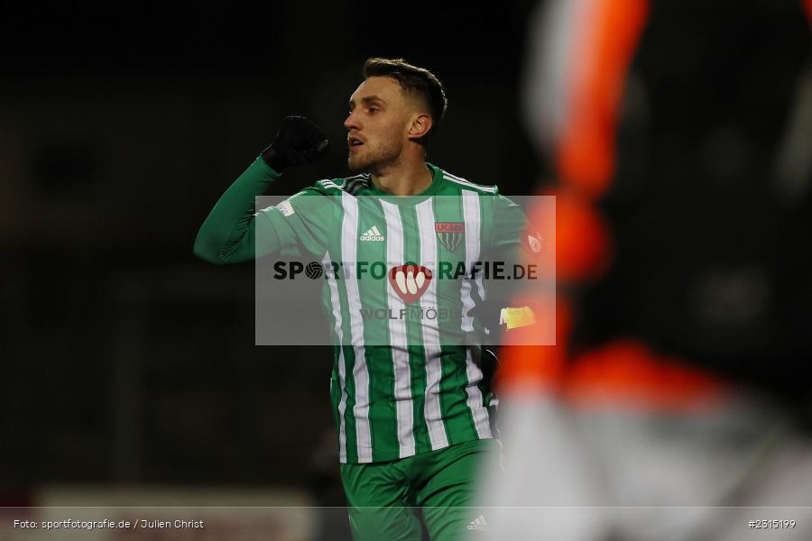 Amar Suljic, Willy-Sachs-Stadion, Schweinfurt, 23.11.2021, BFV, sport, action, Fussball, November 2021, Saison 2021/2022, 4. Liga, Regionalliga Bayern, SGF, FCS, SpVgg Greuther Fürth II, 1. FC Schweinfurt 05 - Bild-ID: 2315199 Amar Suljic, Willy-Sachs-Stadion, Schweinfurt, 23.11.2021, BFV, sport, action, Fussball, November 2021, Saison 2021/2022, 4. Liga, Regionalliga Bayern, SGF, FCS, SpVgg Greuther Fürth II, 1. FC Schweinfurt 05 - Bild-ID: 2315199
