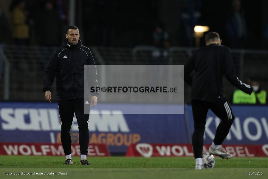Lamar Yarbrough, Willy-Sachs-Stadion, Schweinfurt, 23.11.2021, BFV, sport, action, Fussball, November 2021, Saison 2021/2022, 4. Liga, Regionalliga Bayern, SGF, FCS, SpVgg Greuther Fürth II, 1. FC Schweinfurt 05 - Bild-ID: 2315256 Lamar Yarbrough, Willy-Sachs-Stadion, Schweinfurt, 23.11.2021, BFV, sport, action, Fussball, November 2021, Saison 2021/2022, 4. Liga, Regionalliga Bayern, SGF, FCS, SpVgg Greuther Fürth II, 1. FC Schweinfurt 05 - Bild-ID: 2315256