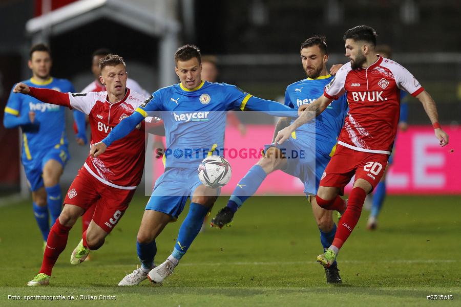 Marvin Pourié, FLYERALARM Arena, Würzburg, 30.11.2021, DFL, sport, action, Fussball, November 2021, Saison 2021/2022, 3. Liga, EBS, FWK, Eintracht Braunschweig, FC Würzburger Kickers - Bild-ID: 2315613 Marvin Pourié, FLYERALARM Arena, Würzburg, 30.11.2021, DFL, sport, action, Fussball, November 2021, Saison 2021/2022, 3. Liga, EBS, FWK, Eintracht Braunschweig, FC Würzburger Kickers - Bild-ID: 2315613