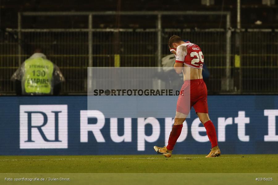 David Kopacz, FLYERALARM Arena, Würzburg, 30.11.2021, DFL, sport, action, Fussball, November 2021, Saison 2021/2022, 3. Liga, EBS, FWK, Eintracht Braunschweig, FC Würzburger Kickers - Bild-ID: 2315625 David Kopacz, FLYERALARM Arena, Würzburg, 30.11.2021, DFL, sport, action, Fussball, November 2021, Saison 2021/2022, 3. Liga, EBS, FWK, Eintracht Braunschweig, FC Würzburger Kickers - Bild-ID: 2315625