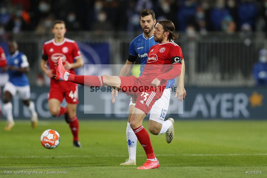 Adam Bodzek, Merck-Stadion am Böllenfalltor, Darmstadt, 03.12.2021, DFL, sport, action, Fussball, Dezember 2021, Saison 2021/2022, 2. Bundesliga, F95, SVD, Fortuna Düsseldorf, SV Darmstadt 98 - Bild-ID: 2315678