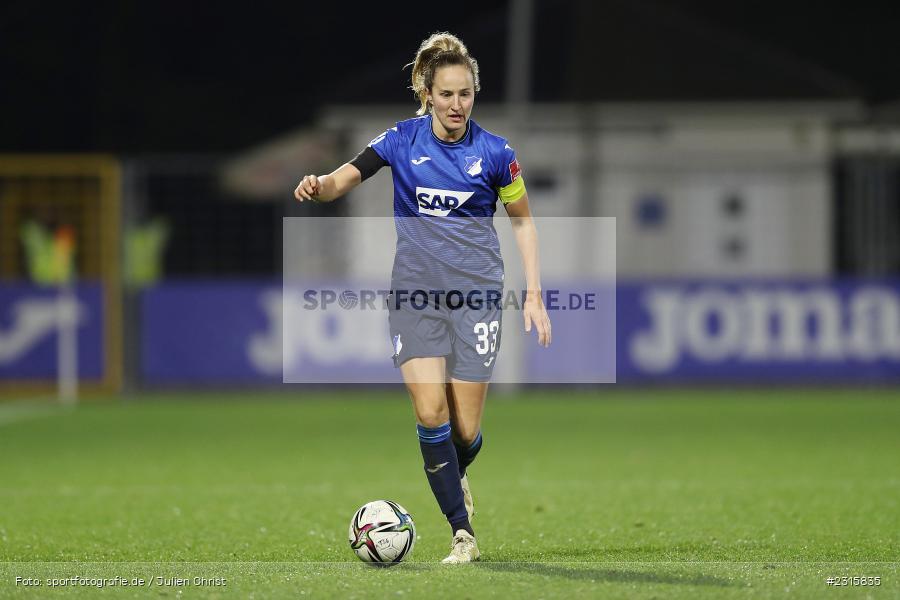 Fabienne Dongus, Dietmar-Hopp-Stadion, Sinsheim, 05.12.2021, DFB, sport, action, Fussball, Dezember 2021, Saison 2021/2022, FFBL, FLYERALARM Frauen-Bundesliga, SVW, TSG, SV Werder Bremen, TSG 1899 Hoffenheim - Bild-ID: 2315835 Fabienne Dongus, Dietmar-Hopp-Stadion, Sinsheim, 05.12.2021, DFB, sport, action, Fussball, Dezember 2021, Saison 2021/2022, FFBL, FLYERALARM Frauen-Bundesliga, SVW, TSG, SV Werder Bremen, TSG 1899 Hoffenheim - Bild-ID: 2315835