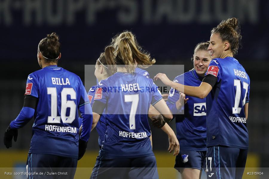 Nicole Billa, Franziska Harsch, Chantal Hagel, Torjubel, Jule Brand, Dietmar-Hopp-Stadion, Sinsheim, 05.12.2021, DFB, sport, action, Fussball, Dezember 2021, Saison 2021/2022, FFBL, FLYERALARM Frauen-Bundesliga, SVW, TSG, SV Werder Bremen, TSG 1899 Hoffenheim - Bild-ID: 2315904 Nicole Billa, Franziska Harsch, Chantal Hagel, Torjubel, Jule Brand, Dietmar-Hopp-Stadion, Sinsheim, 05.12.2021, DFB, sport, action, Fussball, Dezember 2021, Saison 2021/2022, FFBL, FLYERALARM Frauen-Bundesliga, SVW, TSG, SV Werder Bremen, TSG 1899 Hoffenheim - Bild-ID: 2315904