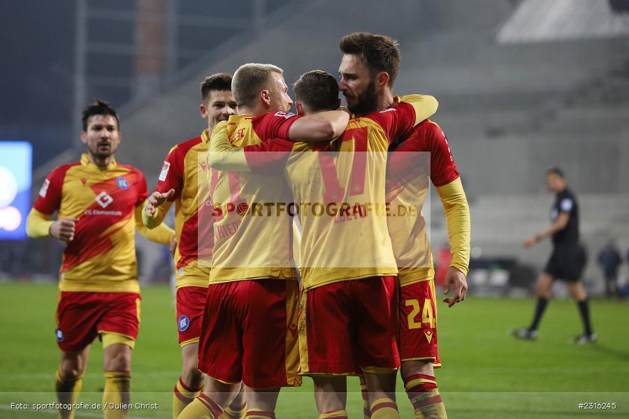 Marco Thiede, Torjubel, Fabian Schleusener, Merck-Stadion, Darmstadt, 15.01.2022, DFL, sport, action, Fussball, Januar 2022, Saison 2021/2022, 2. Bundesliga, KSC, SV98, Karlsruher SC, SV Darmstadt 98 - Bild-ID: 2316245