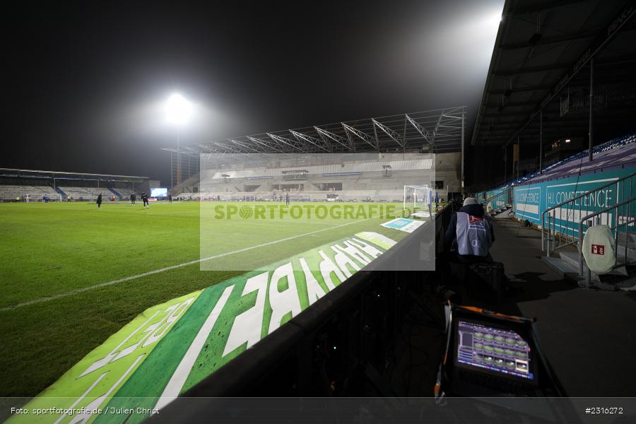 Flutlicht, Tribüne, Merck-Stadion, Darmstadt, 16.01.2022, DFL, sport, action, Fussball, Januar 2022, Saison 2021/2022, 2. Bundesliga, KSC, SV98, Karlsruher SC, SV Darmstadt 98 - Bild-ID: 2316272