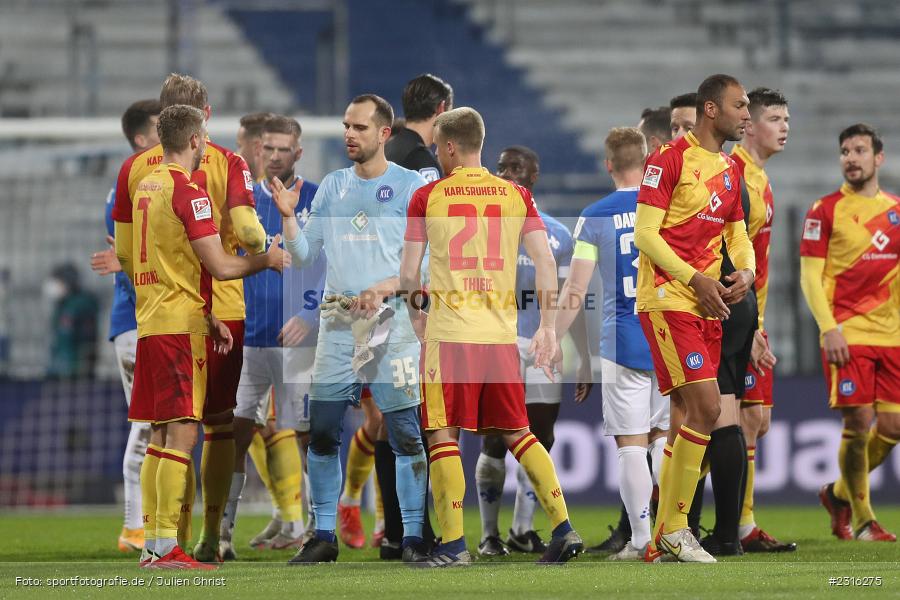 Marius Gersbeck, Merck-Stadion, Darmstadt, 15.01.2022, DFL, sport, action, Fussball, Januar 2022, Saison 2021/2022, 2. Bundesliga, KSC, SV98, Karlsruher SC, SV Darmstadt 98 - Bild-ID: 2316275