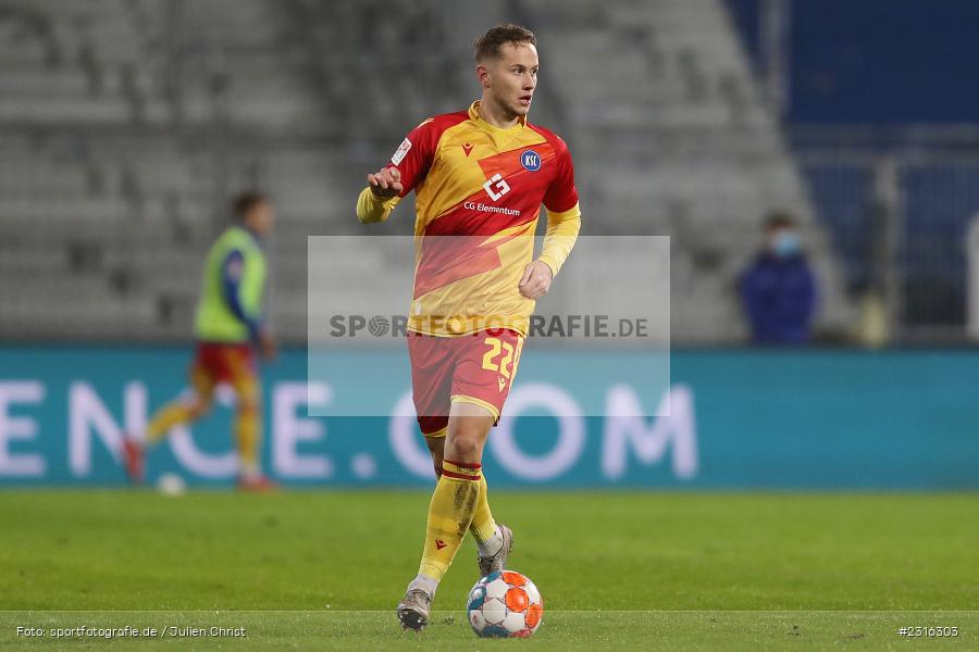 Christoph Kobald, Merck-Stadion, Darmstadt, 15.01.2022, DFL, sport, action, Fussball, Januar 2022, Saison 2021/2022, 2. Bundesliga, KSC, SV98, Karlsruher SC, SV Darmstadt 98 - Bild-ID: 2316303