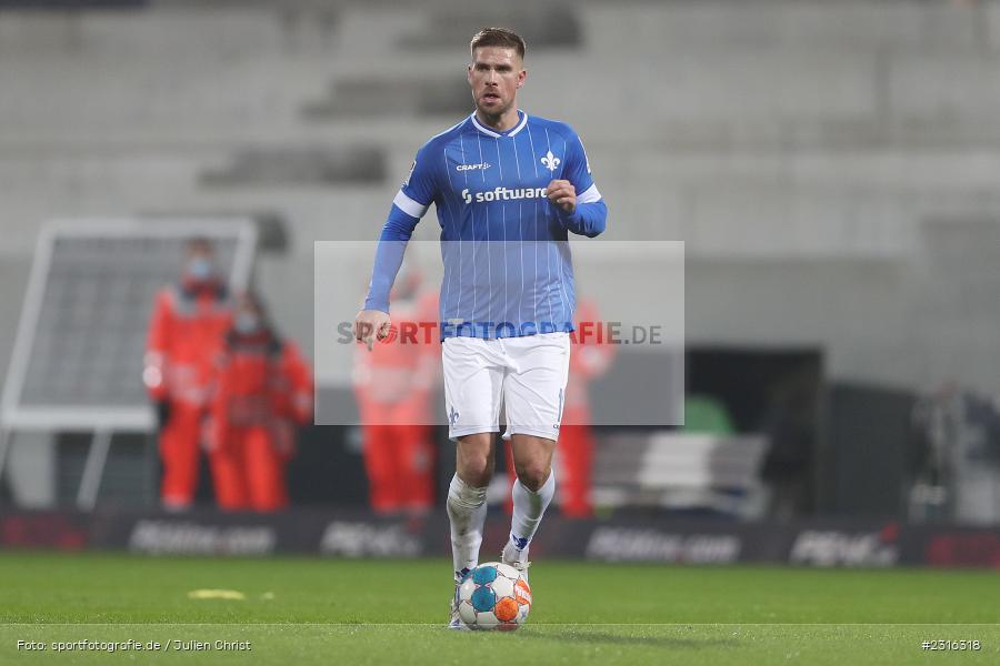 Tobias Kempe, Merck-Stadion, Darmstadt, 15.01.2022, DFL, sport, action, Fussball, Januar 2022, Saison 2021/2022, 2. Bundesliga, KSC, SV98, Karlsruher SC, SV Darmstadt 98 - Bild-ID: 2316318