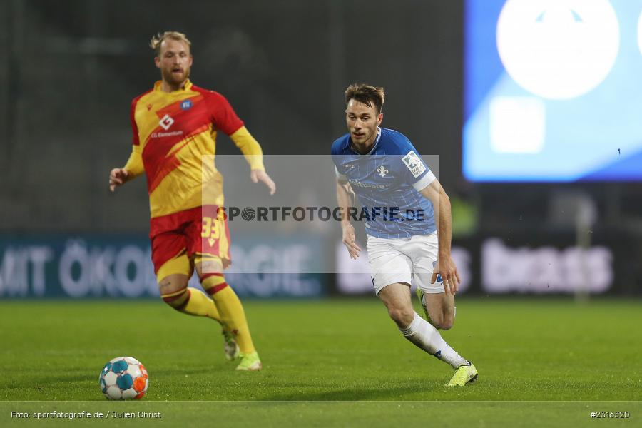Matthias Bader, Merck-Stadion, Darmstadt, 15.01.2022, DFL, sport, action, Fussball, Januar 2022, Saison 2021/2022, 2. Bundesliga, KSC, SV98, Karlsruher SC, SV Darmstadt 98 - Bild-ID: 2316320
