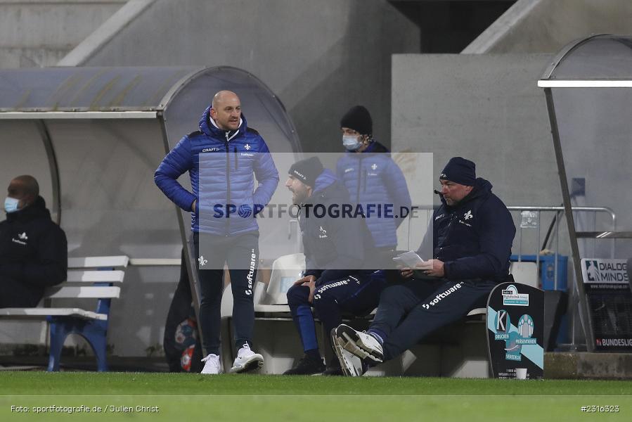 Torsten Lieberknecht, Merck-Stadion, Darmstadt, 15.01.2022, DFL, sport, action, Fussball, Januar 2022, Saison 2021/2022, 2. Bundesliga, KSC, SV98, Karlsruher SC, SV Darmstadt 98 - Bild-ID: 2316323