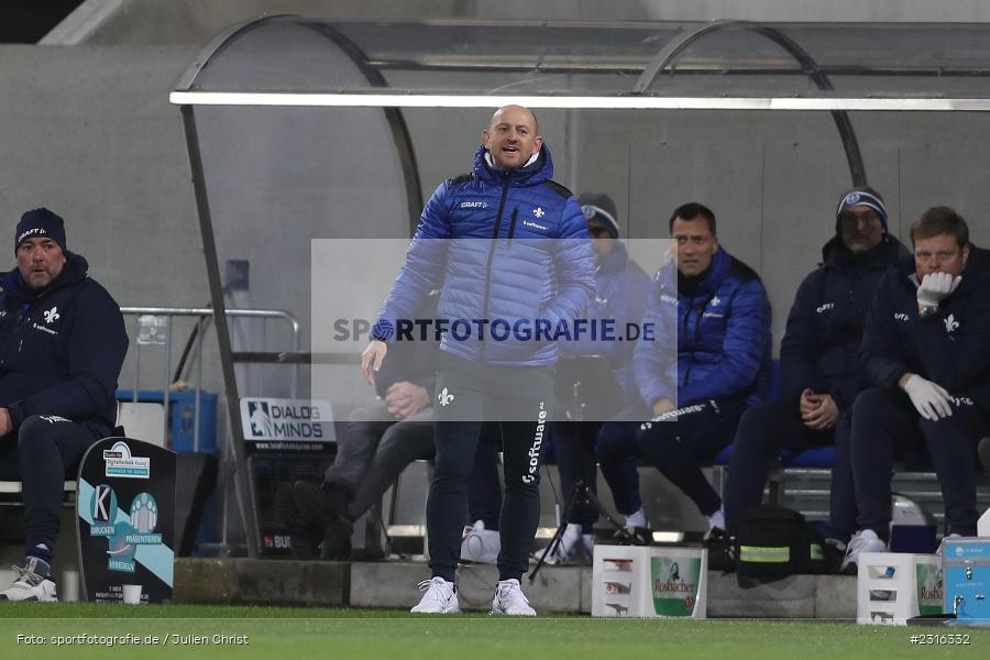 Torsten Lieberknecht, Merck-Stadion, Darmstadt, 15.01.2022, DFL, sport, action, Fussball, Januar 2022, Saison 2021/2022, 2. Bundesliga, KSC, SV98, Karlsruher SC, SV Darmstadt 98 - Bild-ID: 2316332
