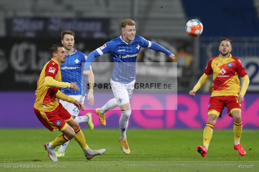 Tim Skarke, Merck-Stadion, Darmstadt, 15.01.2022, DFL, sport, action, Fussball, Januar 2022, Saison 2021/2022, 2. Bundesliga, KSC, SV98, Karlsruher SC, SV Darmstadt 98 - Bild-ID: 2316337