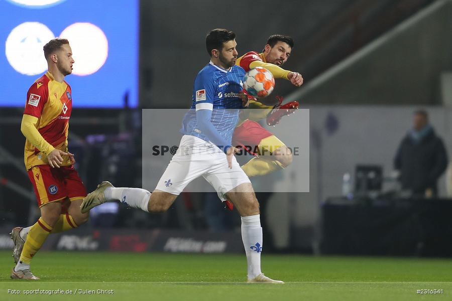 Jerome Gondorf, Merck-Stadion, Darmstadt, 15.01.2022, DFL, sport, action, Fussball, Januar 2022, Saison 2021/2022, 2. Bundesliga, KSC, SV98, Karlsruher SC, SV Darmstadt 98 - Bild-ID: 2316341