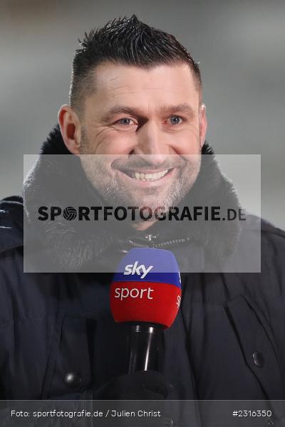 Portrait, Interview, sky sport, Torsten Mattuschka, Merck-Stadion, Darmstadt, 15.01.2022, DFL, sport, action, Fussball, Januar 2022, Saison 2021/2022, 2. Bundesliga, KSC, SV98, Karlsruher SC, SV Darmstadt 98 - Bild-ID: 2316350