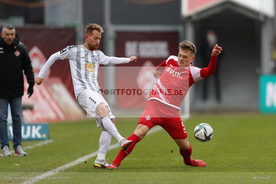 Marc Schnatterer, FLYERALARM Arena, Würzburg, 22.01.2022, DFL, sport, action, Fussball, Januar 2022, Saison 2021/2022, 3. Liga, SVW, FWK, SV Waldhof Mannheim 07, FC Würzburger Kickers - Bild-ID: 2316367