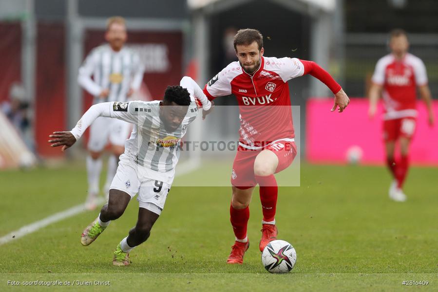 Daniel Hägele, FLYERALARM Arena, Würzburg, 22.01.2022, DFL, sport, action, Fussball, Januar 2022, Saison 2021/2022, 3. Liga, SVW, FWK, SV Waldhof Mannheim 07, FC Würzburger Kickers - Bild-ID: 2316409