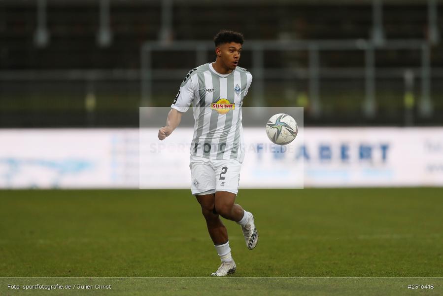 Niklas Sommer, FLYERALARM Arena, Würzburg, 22.01.2022, DFL, sport, action, Fussball, Januar 2022, Saison 2021/2022, 3. Liga, SVW, FWK, SV Waldhof Mannheim 07, FC Würzburger Kickers - Bild-ID: 2316418