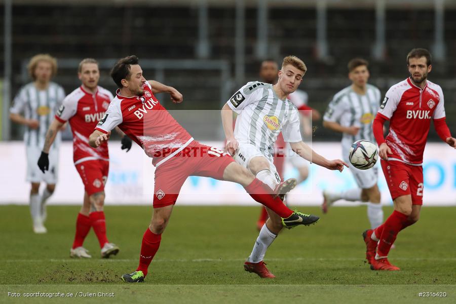 Fridolin Wagner, FLYERALARM Arena, Würzburg, 22.01.2022, DFL, sport, action, Fussball, Januar 2022, Saison 2021/2022, 3. Liga, SVW, FWK, SV Waldhof Mannheim 07, FC Würzburger Kickers - Bild-ID: 2316420
