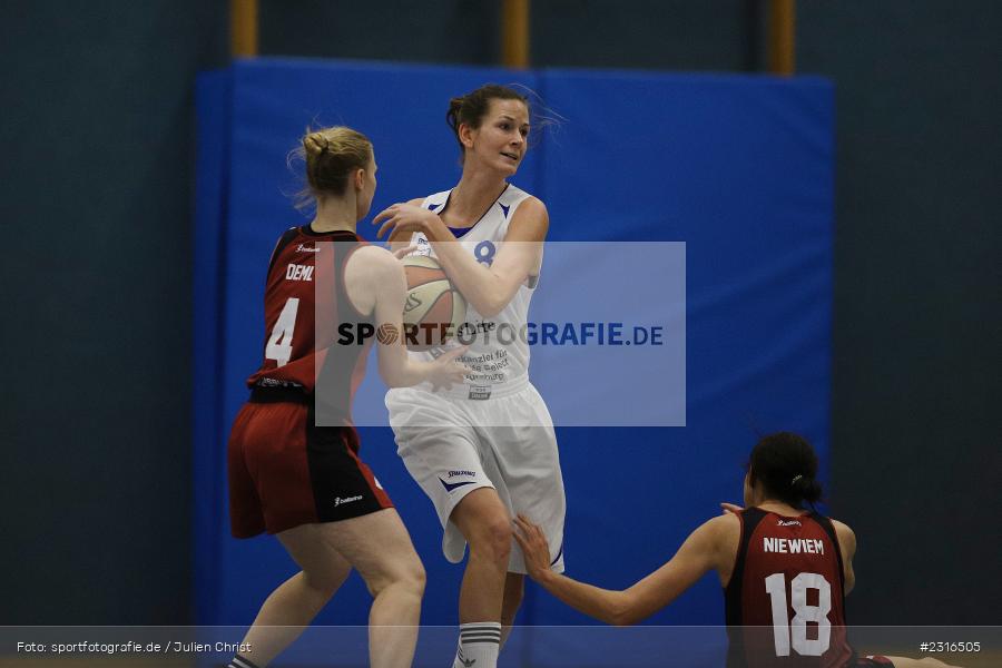 Lena Zwiers, Hans-Wilhelm-Renkhoff-Halle, Marktheidenfeld, 22.01.2022, 20158, sport, action, Basketball, Januar 2022, Saison 2021/2022, Regionalliga Damen HR-Nord, Regionalliga Südost, RBGB, TVM, Regensburg Baskets, TV Marktheidenfeld - Bild-ID: 2316505